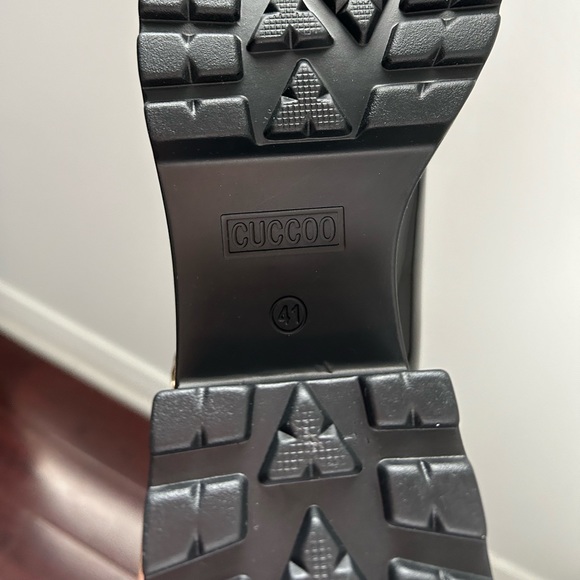 Black patent platform Mary Jane heels - Picture 4 of 4